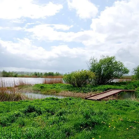 Riverside 3*